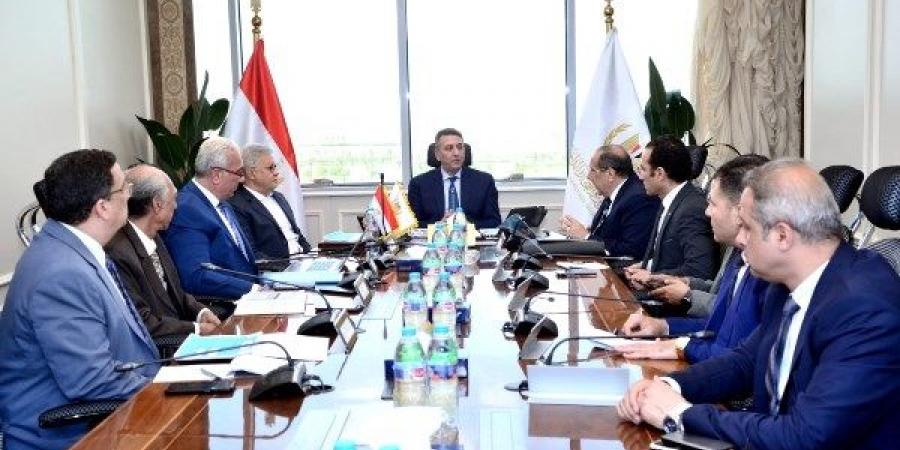 التموين تبحث مع الشركة المصرية للحوم والدواجن والتوريدات الغذائية استعدادات عيد الأضحى - الكويت الاخباري