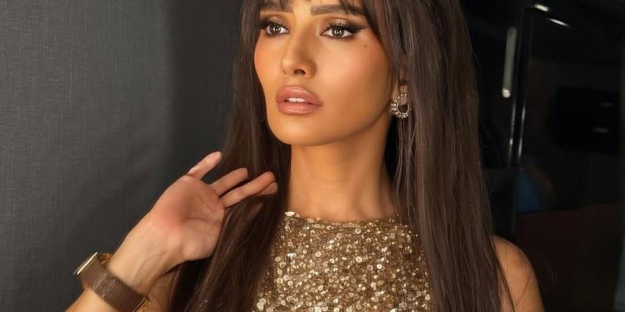 لوك الفيلم الجديد .. زينة تكشف لمتابعيها أحدث أعمالها الفنية المنتظرة - الكويت الاخباري