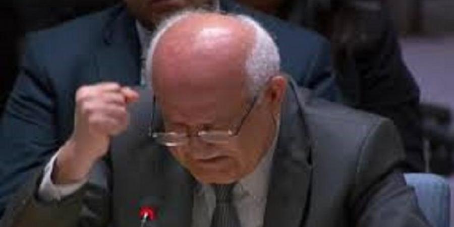 “ضرب بقبضته على الطاولة”… مندوب فلسطين يبكي أمام العالم (صور) - الكويت الاخباري