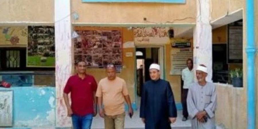 انتظام امتحانات الثانوية الأزهرية والطلاب يؤدون امتحان القرآن والحديث بالوادى الجديد - الكويت الاخباري