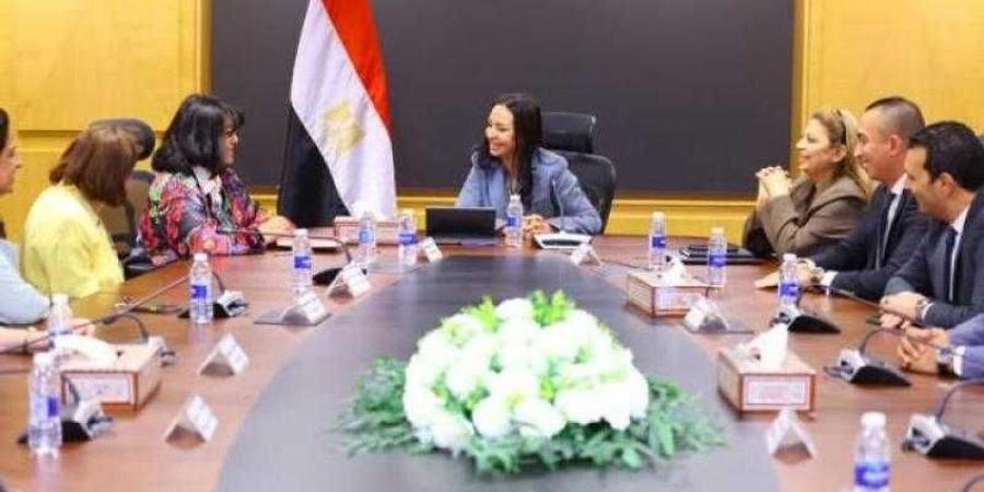 وزيرة التضامن تشهد توقيع بروتوكول تعاون بين صندوق دعم الصناعات الريفية ومؤسسة دلتا - الكويت الاخباري