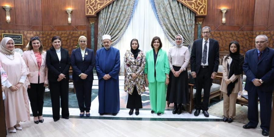 إطلاق برامج ومبادرات مشتركة بين القومي للمرأة والأزهر - الكويت الاخباري