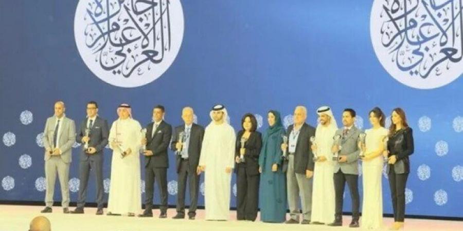 «مصطفى بكري» يهنئ «الأهرام العربي» لفوزها بجائزة الصحافة العربية للمرة الخامسة - الكويت الاخباري
