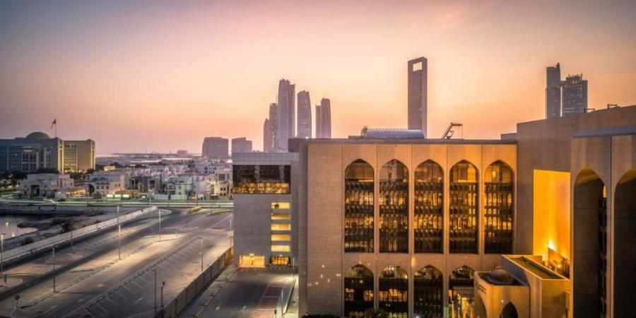 «المركزي»: قفزة في الطلب على القروض في أبوظبي ودبي - الكويت الاخباري