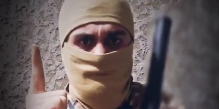 مقداد فتيحة سفاح الساحل السوري وقائد مليشيا "درع الساحل" - الكويت الاخباري