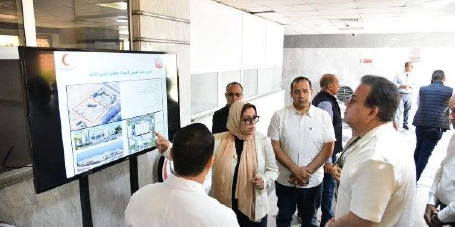 قبل موسم الإجازات.. وزير الصحة يوجه بتوفير الأطقم الطبية بجميع التخصصات - الكويت الاخباري