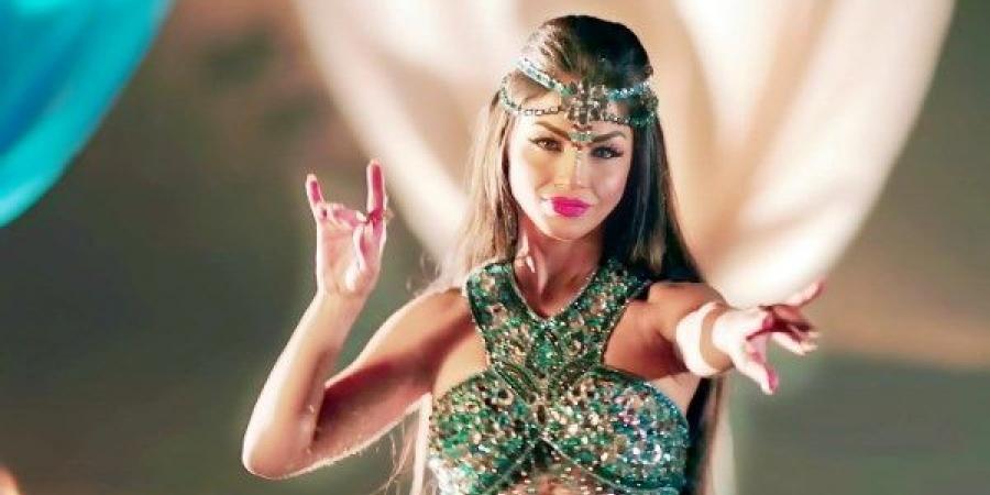 شاهد.. دوللي شاهين تتخطي حاجز الـ 600 ألف مشاهدة بأغنية «ياللا يا غدار» - الكويت الاخباري