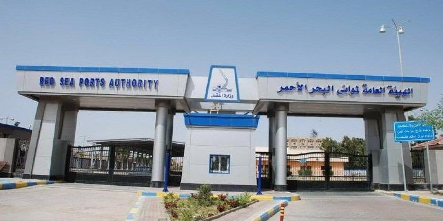 تداول 14 ألف طن بضائع عامة ومتنوعة و 804 شاحنة بموانئ البحر الأحمر - الكويت الاخباري