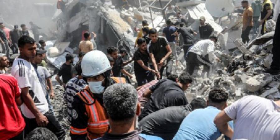 "منتصف النهار" يسلط الضوء على استمرار استهداف الاحتلال مراكز المساعدة - الكويت الاخباري