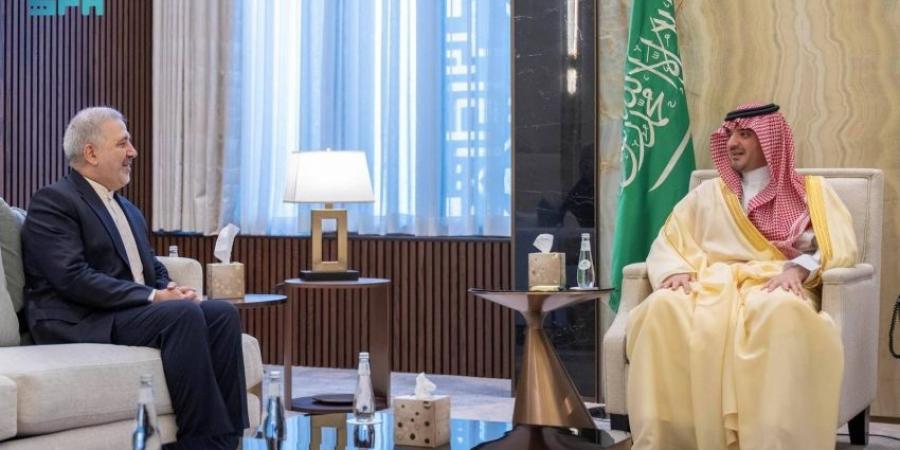 عبدالعزيز بن سعود يبحث «الاهتمام المشترك» مع السفير الإيراني - الكويت الاخباري