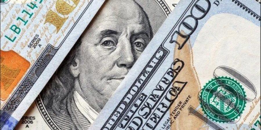 الدولار يتراجع إلى أنى مستوى له في 6 أسابيع بفعل ضغوط الرسوم الجمركية - الكويت الاخباري