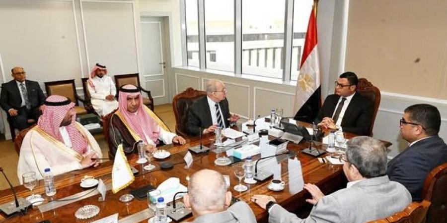 وزير الإسكان يستقبل وفدا سعوديا رفيع المستوى لبحث التعاون - الكويت الاخباري