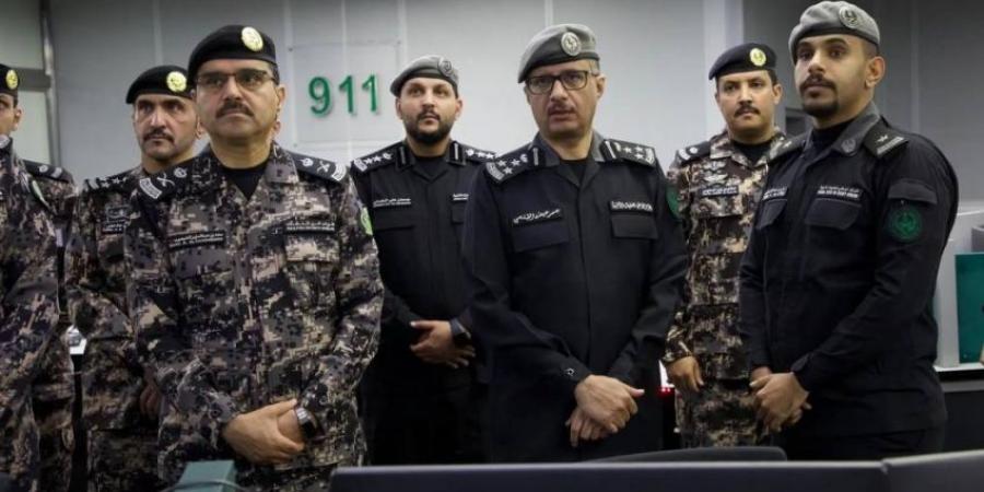 المغيصيب يزور مركز العمليات الأمنية الموحدة (911) بمكة المكرمة - الكويت الاخباري