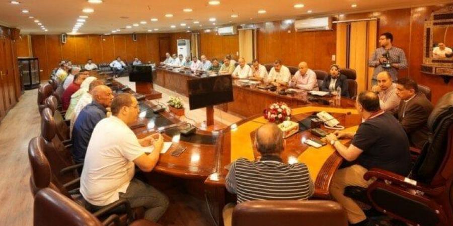خطة أسيوط لمواجهة «استغلال العيد»: المحافظ يُشدد على التنسيق الكامل والإزالة الفورية للمخالفات - الكويت الاخباري