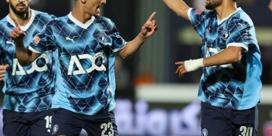 بيراميدز متقدما على الزمالك بهدف فى الشوط الأول بنهائي كأس مصر #الزمالك_بيراميدز   #نهائي_كأس_مصر - الكويت الاخباري