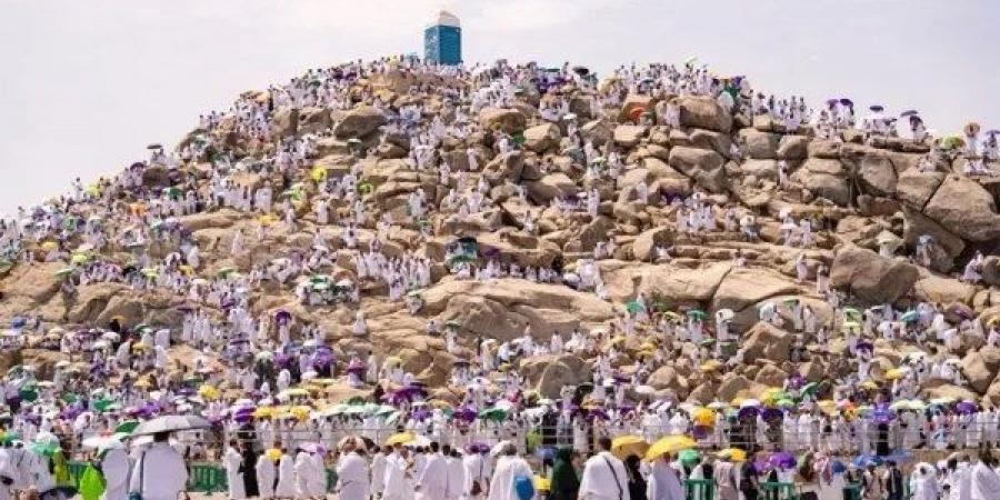 من مسجد نمرة إلى جبل الرحمة.. أكثر من 2 مليون حاج يؤدون المناسك - الكويت الاخباري
