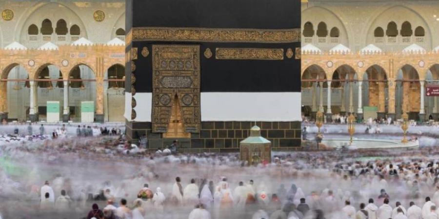 حجاج بيت الله الحرام يؤدون طواف الإفاضة في أجواء إيمانية وخدمات متكاملة - الكويت الاخباري