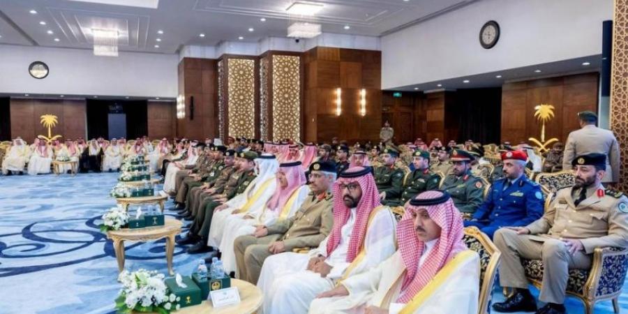أمير المنطقة الشرقية ونائبه يستقبلان المهنئين بعيد الأضحى - الكويت الاخباري