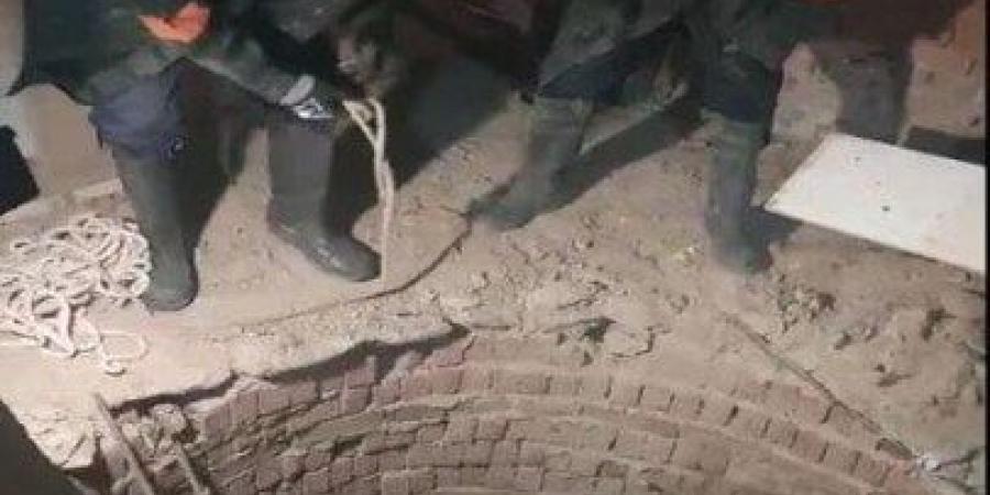 إنقاذ طفل سقط في بالوعة صرف صحي بالبحر الأحمر - الكويت الاخباري