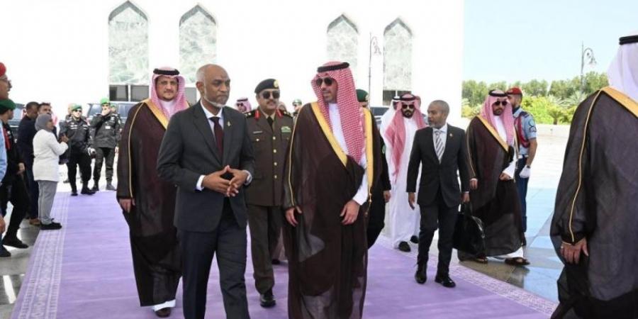 رئيس جمهورية المالديف يُغادر جدة - الكويت الاخباري