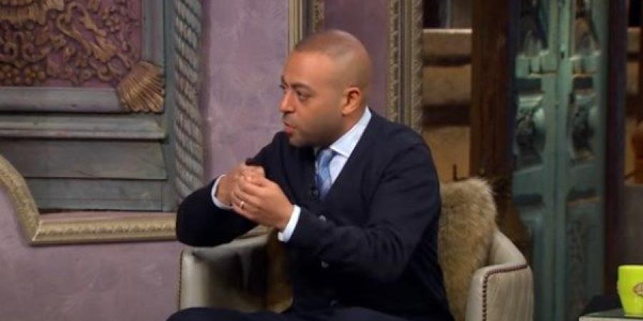 تامر عاشور يغني لعمرو مصطفى ويعلن تصالحه معه على الهواء - الكويت الاخباري