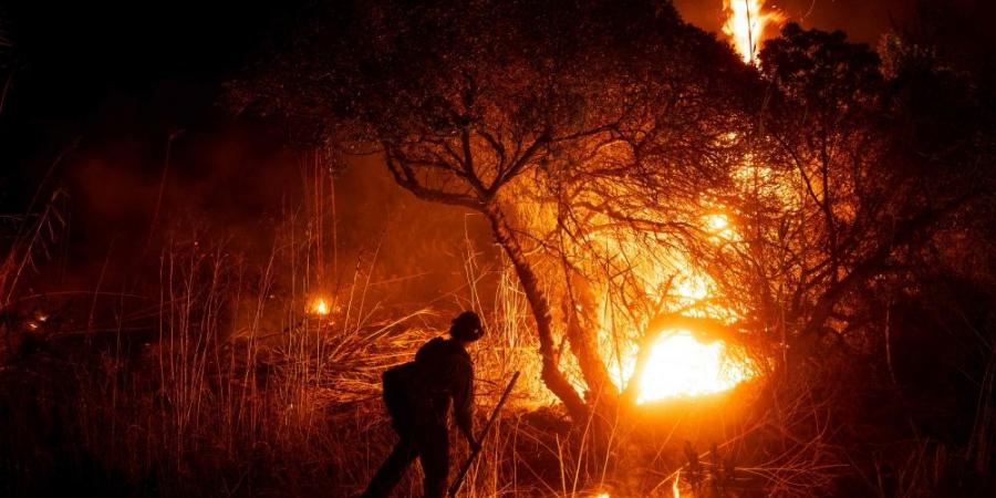 كنداإجلاء 21 ألف شخص من مقاطعة مانيتوبا بسبب حرائق الغابات - الكويت الاخباري