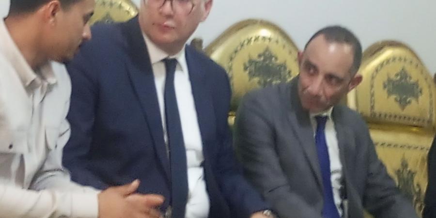 مصر لا تنسى أبطالها.. وزير البترول يقدم واجب العزاء لأسرة البطل خالد عبد العال - الكويت الاخباري