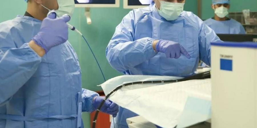 نجاح أول عملية تصغير معدة بالمنظار لزارع كلى على مستوى المنطقة - الكويت الاخباري
