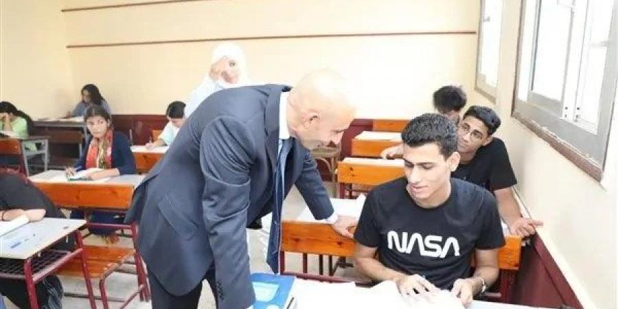 امتحانات الثانوية العامة في المحافظات.. مديريات التعليم جاهزة لاستقبال الطلاب.. وإجراءات مشددة ضد الغش - الكويت الاخباري