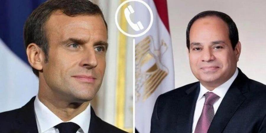 الرئيس السيسي ونظيره الفرنسي يشددان على أهمية استمرار التنسيق المشترك في مواجهة الأزمات الإقليمية والدولية - الكويت الاخباري