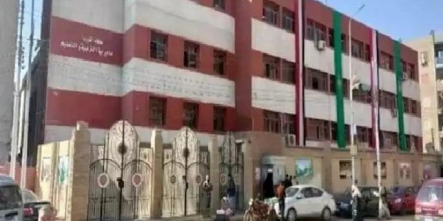 النيابة الإدارية تحيل 59 معلمًا وعاملًا بمدرسة في قليوب للمحاكمة التأديبية - الكويت الاخباري