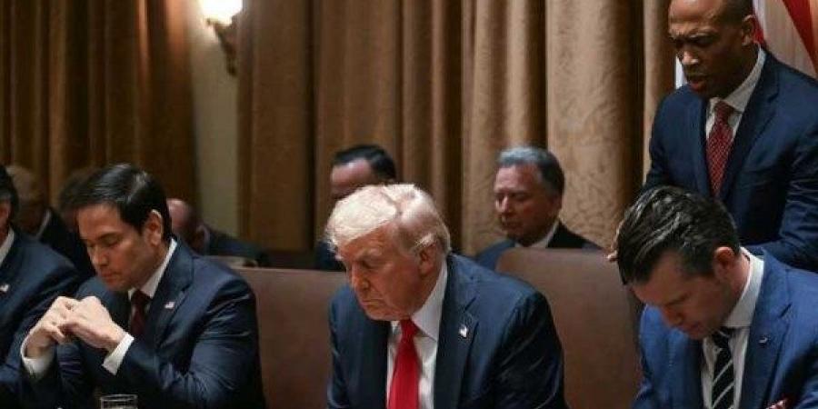 ترامب يعقد اجتماعات طارئة لبحث الانضمام إلى الحرب على إيران - الكويت الاخباري