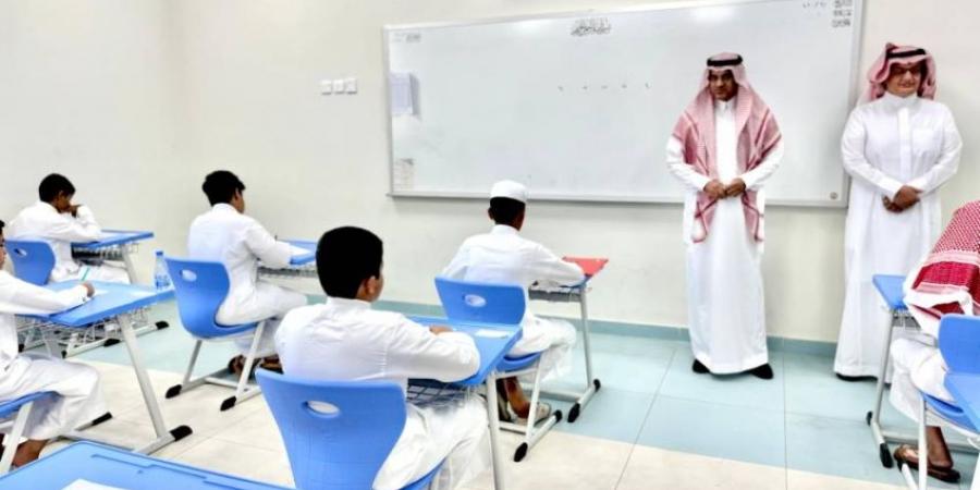 200 ألف طالب وطالبة بالطائف يؤدون اختبارات نهاية الفصل الدراسي الثالث - الكويت الاخباري