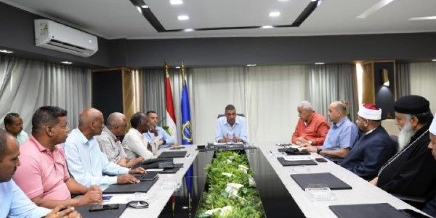 محافظ أسوان : وضع أسلوب وآلية لتنفيذ خطة ترشيد استهلاك الكهرباء - الكويت الاخباري