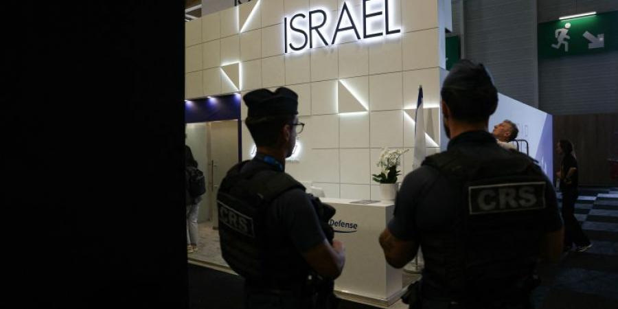 فرنسا تغلق مقار شركات إسرائيلية في معرض باريس الجوي - الكويت الاخباري