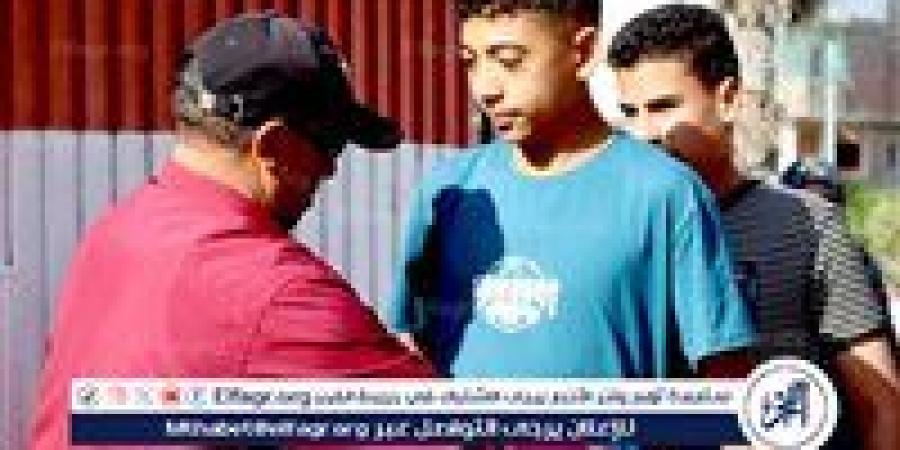 بدء إجراءات تفتيش الطلاب أمام اللجان واخرى بعد مرور نصف ساعة من وقت الامتحان - الكويت الاخباري