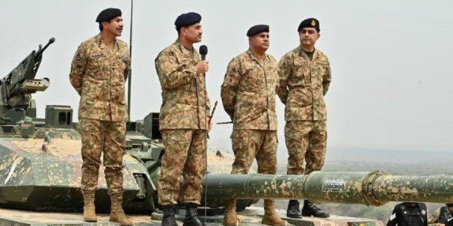 مودي غاضب.. غداء يجمع ترامب ورئيس أركان الجيش الباكستاني بالبيت الأبيض - الكويت الاخباري