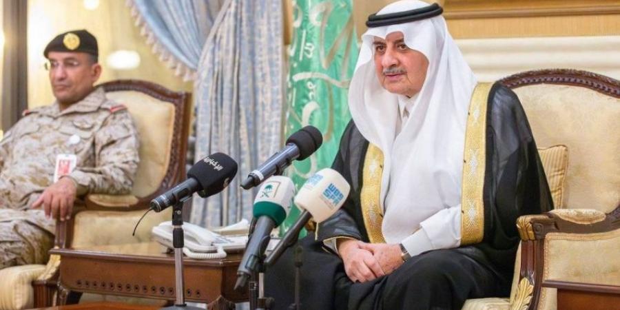أمير تبوك خلال تكريمه المشاركين في أعمال الحج: جهودكم المخلصة في خدمة ضيوف الرحمن محلّ فخر واعتزاز الجميع - الكويت الاخباري