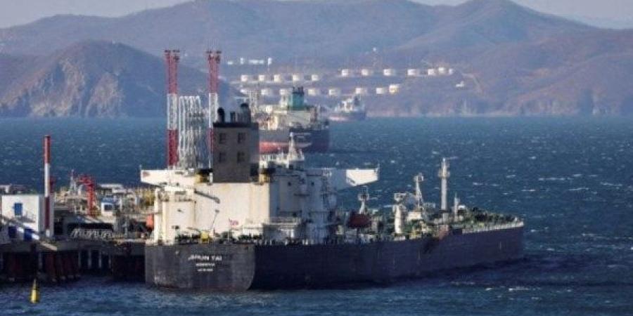 غموض ترامب بشأن الانخراط بالحرب على إيران يواصل دعم أسعار النفط - الكويت الاخباري