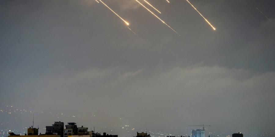 دولتان جديدتان تعلنان إجلاء رعاياهما من إيران وإسرائيل - الكويت الاخباري