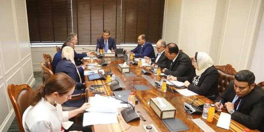 وزير الزراعة يبحث تعزيز التعاون مع البنك الدولي لدعم جهود التنمية الزراعية في مصر - الكويت الاخباري