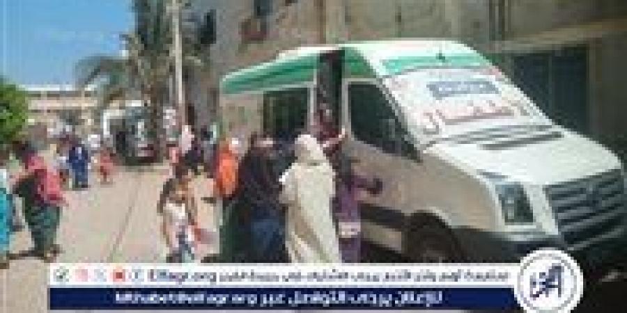 كشف وعلاج بالمجان لـ1374 حالة مرضية في قافلة طبية بقرية باروط ببني سويف - الكويت الاخباري