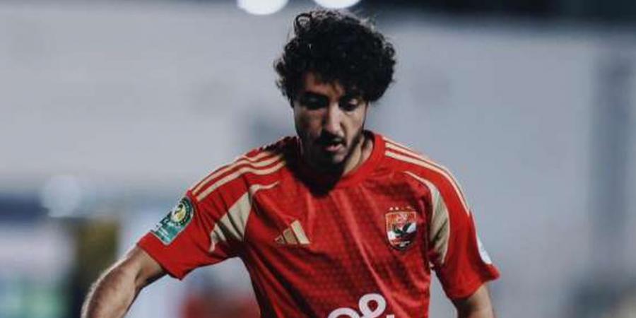 رغم هجوم الجماهير.. مدرب الأهلي السابق يدافع عن محمد هاني: لازم نعذره - الكويت الاخباري
