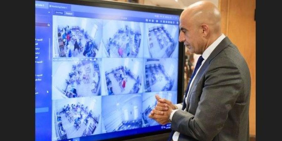 وزير التعليم يتابع لجان امتحانات الثانوية العامة من غرفة العمليات "بكاميرات المراقبة" - الكويت الاخباري