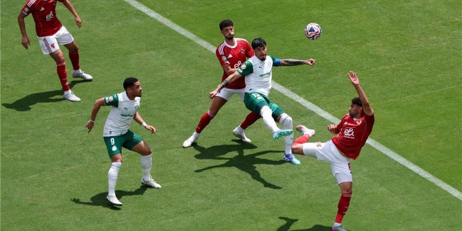 طاهر أبو زيد  تغييرات الأهلي أثرت على الأداء في كأس العالم #كأس_العالم_للأندية #مونديال_الأندية #الأهلي #كأس_العالم_للأندية2025 #الأهلي_فى_المونديال - الكويت الاخباري