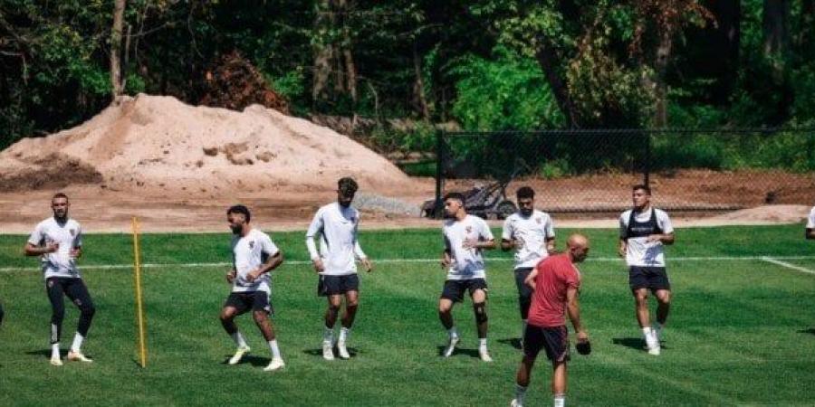 مران خفيف للاعبي الأهلي قبل مواجهة بورتو في كأس العالم للأندية - الكويت الاخباري