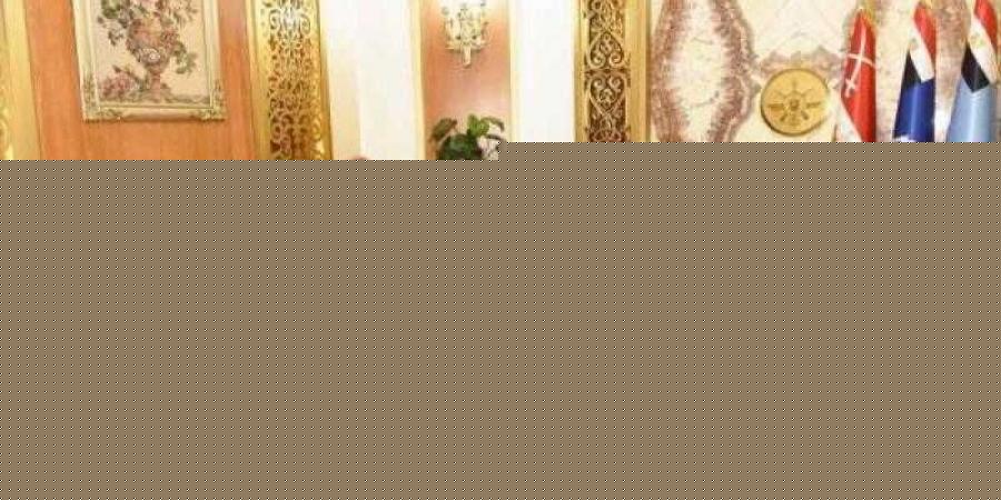 الفريق أحمد خليفة يلتقى رئيس أركان القوات البرية بالجيش الليبى - الكويت الاخباري