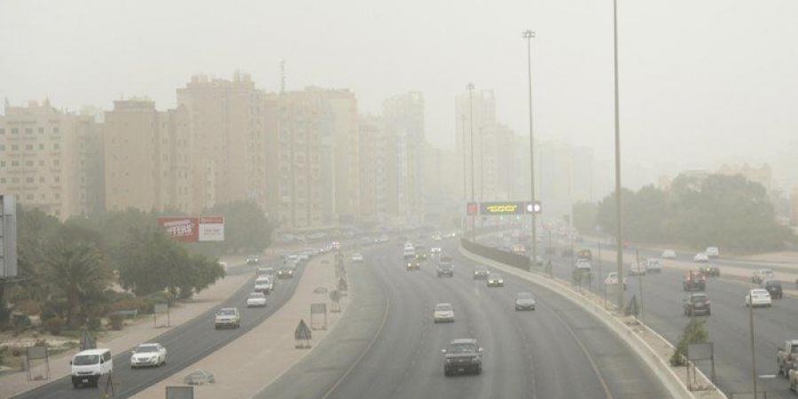 طقس الكويت المتوقع اليوم الثلاثاء.. حار خلال النهار والرياح مثيرة للغبار - الكويت الاخباري