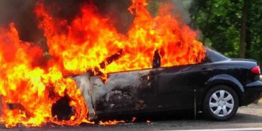 إصابة شخصين في حريق سيارة بحدائق أكتوبر - الكويت الاخباري