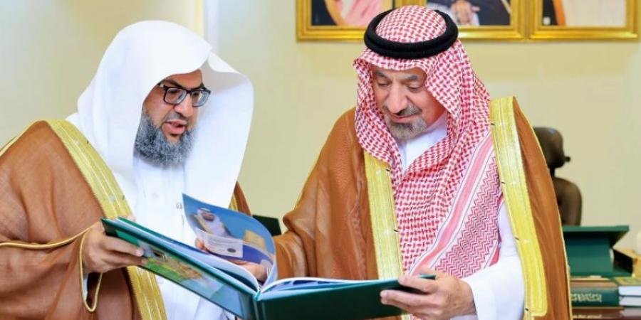 أمير نجران يطّلع على التقرير السنوي لجمعية رعاية الأيتام بالمنطقة - الكويت الاخباري